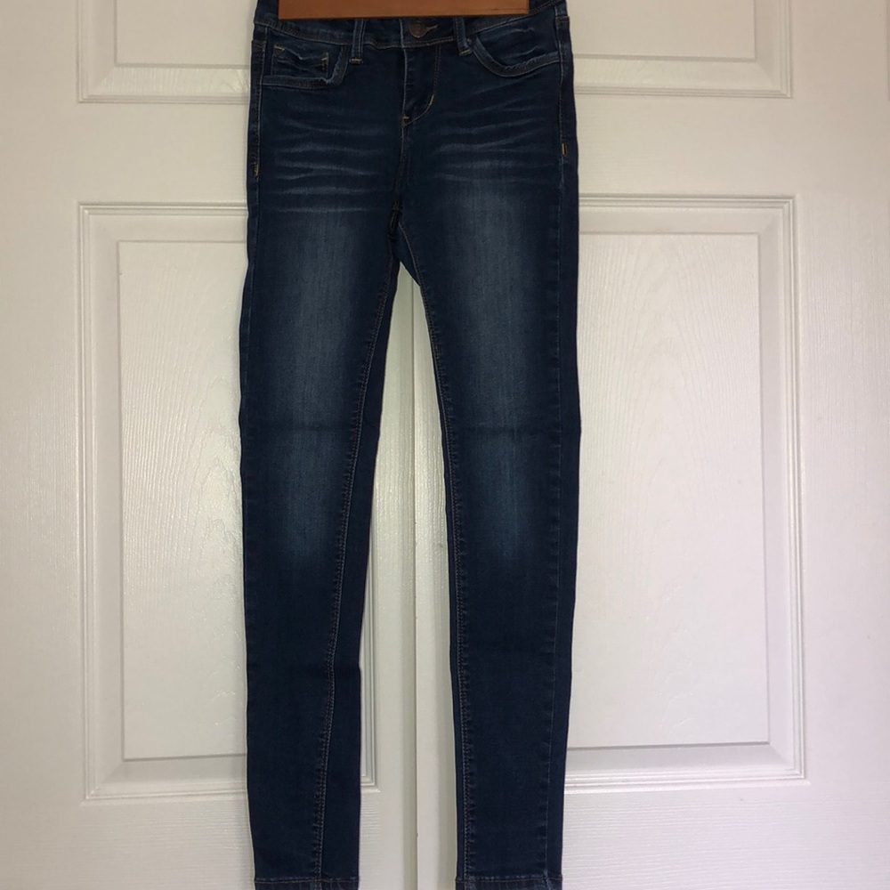 Jeans - Picture 2 of 5